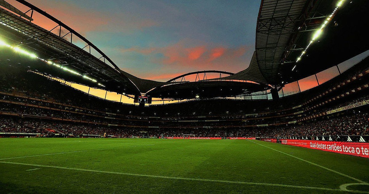 Acompanhe AO INSTANTE a partida Benfica-Rio Ave