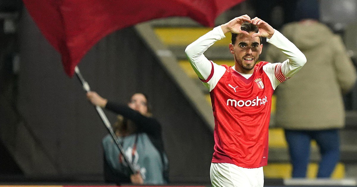 SC Braga triunfa na Primeira Divisão, após seis partidas, e logo com uma vitória expressiva