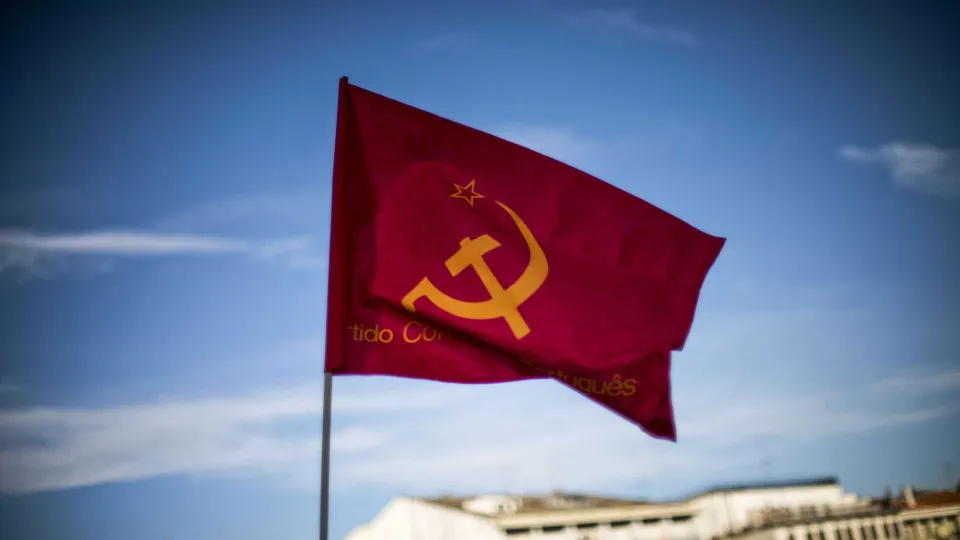 O PCP deseja promover mudanças e salários para as forças armadas e de segurança - PPulse