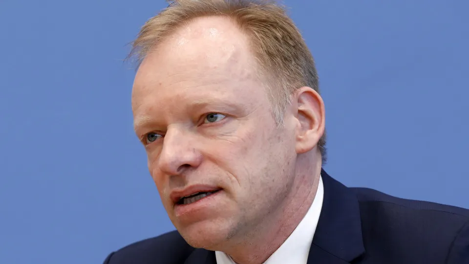 Presidente do Ifo Instituição alerta sobre a situação econômica da Alemanha - PPulse