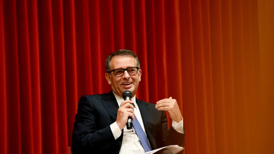 Apoio ao Seguro nas Eleições Presidenciais Aprovado pela Comissão Nacional do PS - PPulse