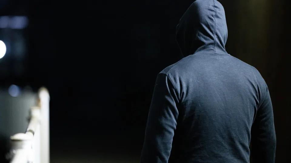 Trio de adolescentes assalta jovem em Pombal e escapa para Leiria - PPulse