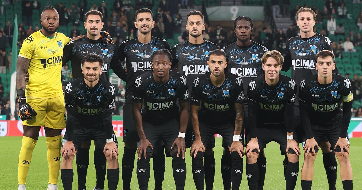 Sporting 3-0 Marinhense: Renato Sousa menciona "partida incomum", Gonçalo Batalha derramou "algumas lágrimas" ao receber aplausos.