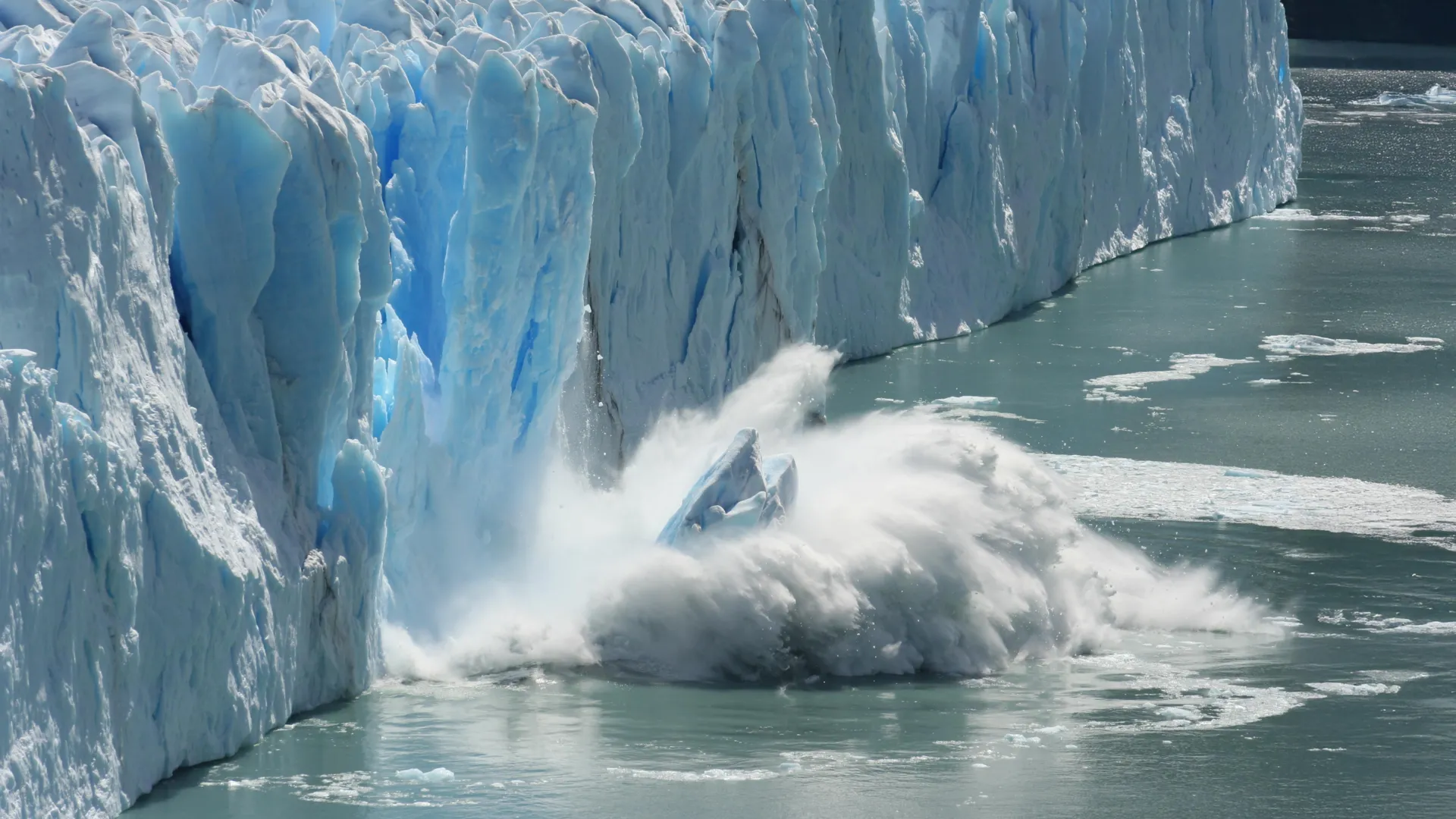 Desvendando o Colapso Acelerado da Antártica: Derretimento do Gelo de 9.000 Anos