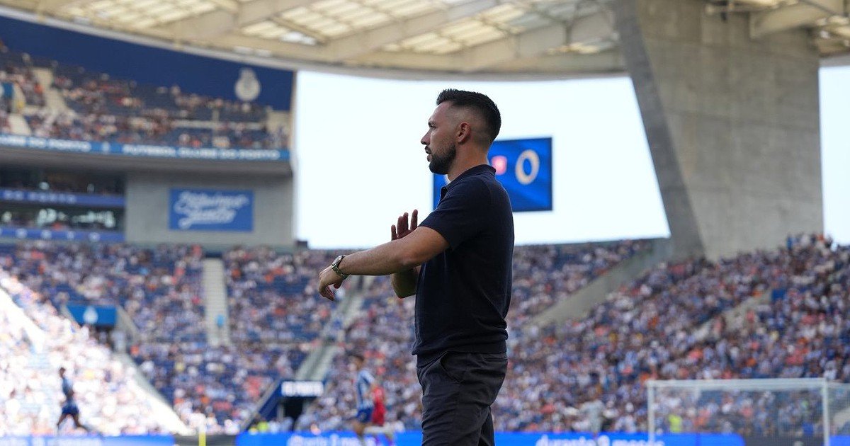 Farioli inicia Rodrigo Mora entre os titulares do FC Porto e SC Braga