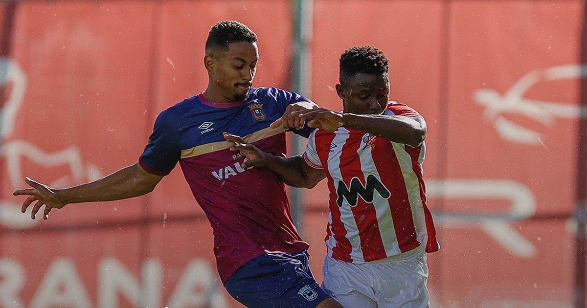 Torreense desperdiça ascensão ao primeiro lugar após revés contra o Leixões