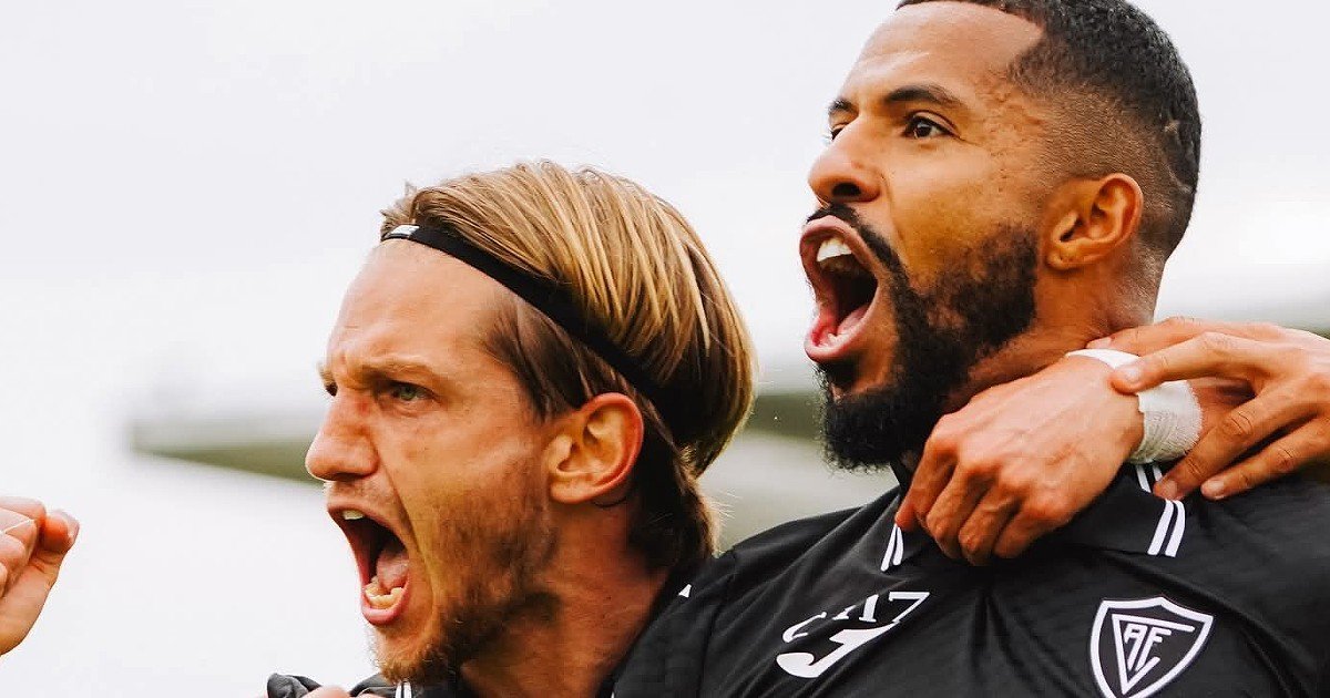 Estudante de Viseu triunfa em Felgueiras e contabiliza quarta vitória seguida na II Divisão