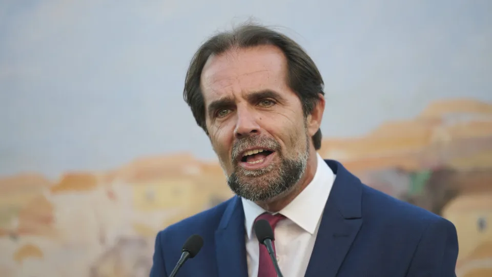 Miguel Albuquerque manifesta apoio a Luís Marques Mendes - PPulse