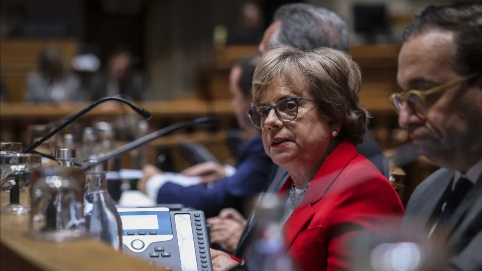 Fronteiras não são flexíveis. Aqueles que desrespeitam não devem permanecer.