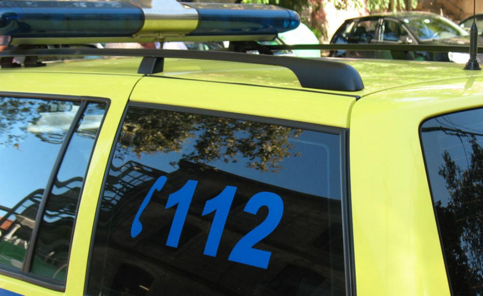 Aquisição de 275 veículos para o INEM concedida a três empresas.