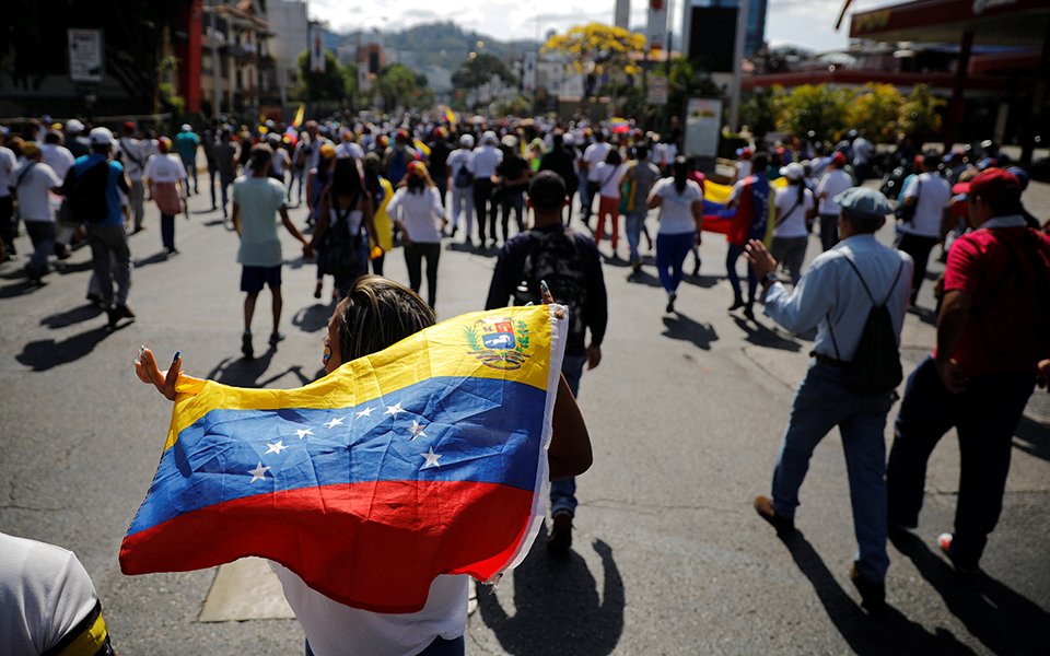 Venezuela: E no dia subsequente à saída de Maduro, o clima é "intensamente sereno"