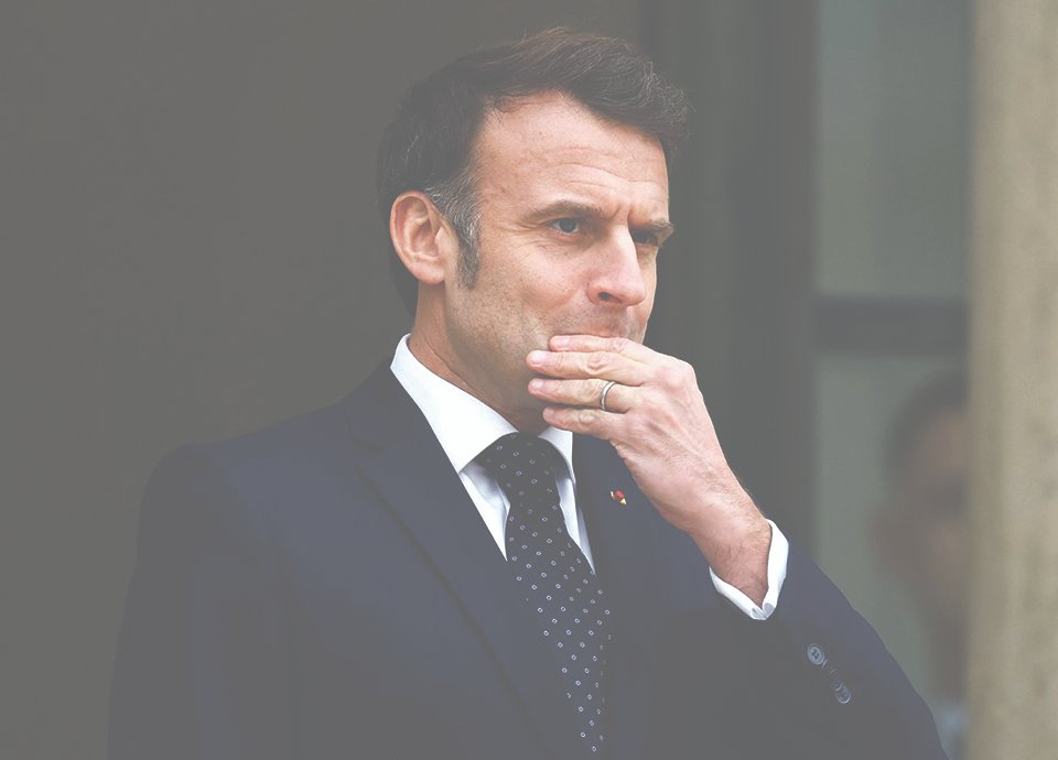 França deseja restringir uso de plataformas digitais para jovens abaixo de 15 anos