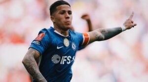 Chelsea derrota Leeds e avança para a decisão da Taça da Inglaterra.