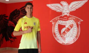 Filippo Gaidão celebra acordo profissional com o Benfica