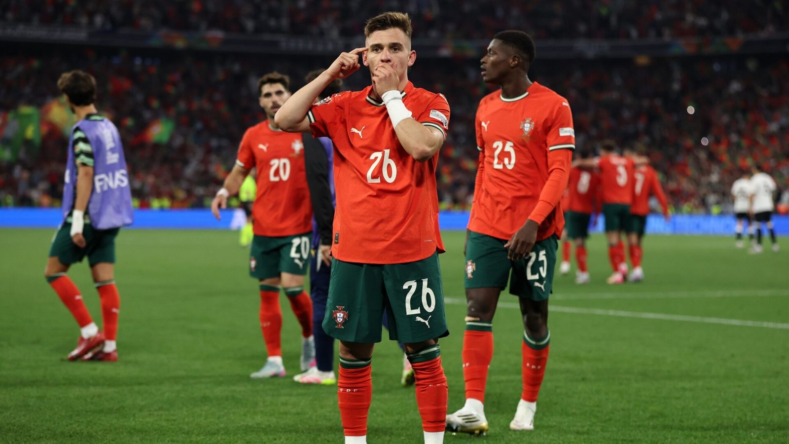 Sérgio e Francisco Conceição lançam a obra acerca da Equipa Nacional: «Uma fonte imensa de felicidade e satisfação»