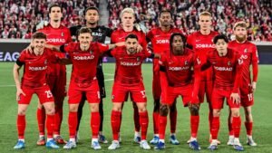 Friburgo supera Celta de Vigo e Aston Villa conquista vantagem na Itália: confira os resultados da fase inicial dos quartas de final da Liga Europa