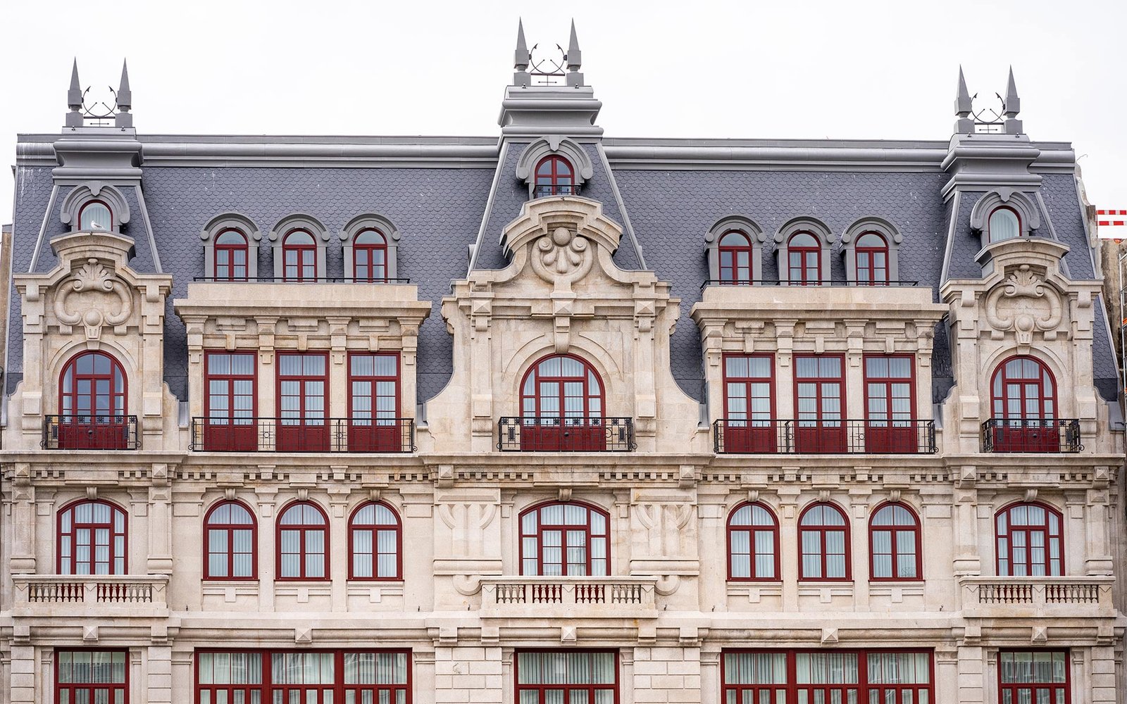 H10 Hotels compra o icônico Le Monumental Palace dos franceses da Maison Albar