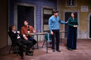 Paixão e infidelidade na Praça Central