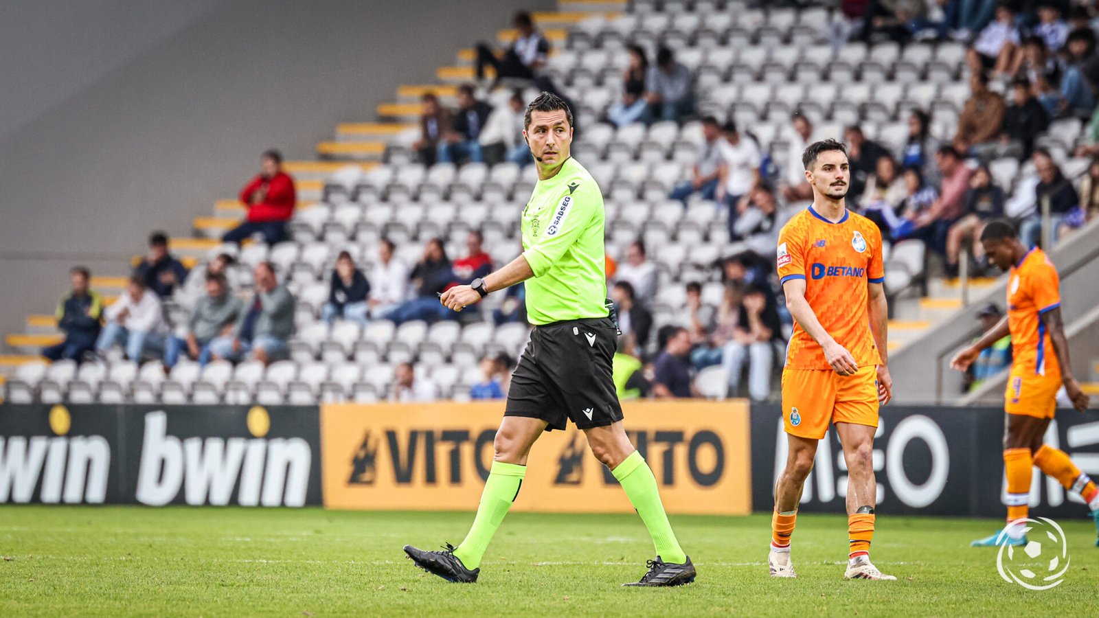 Tiago Martins selecionado para atuar no VAR do Barcelona vs Atlético de Madrid