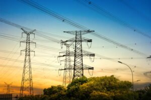 ERSE sugere elevação de 1% na tarifa controlada de energia elétrica a partir de janeiro.